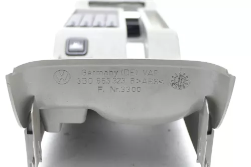 VW Passat 3B Mitteltunnel Verkleidung Mittekonsole Abeckung grau 3B0863323B (146859)