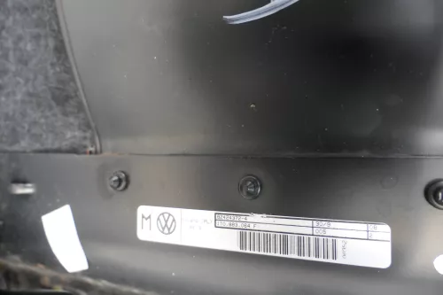 VW Touran Sitz hinten mitte mittig (1. Reihe) Rücksitz anthrazit schwarz United (147036)