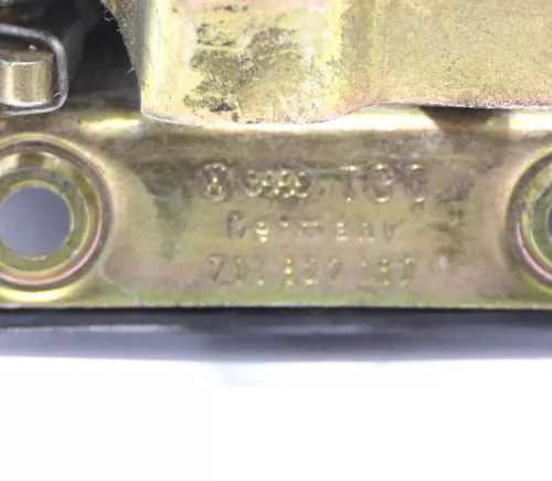 VW T4 Heckschloß Schloß oben an der Flügeltür Fanghaken 701827162 (147537)