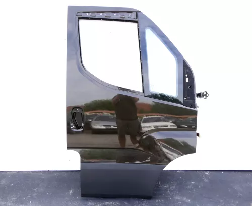 Iveco Daily 6 VI 7 VII Tür vorne rechts Beifahrertür braun (UPS braun) ab 2015 D