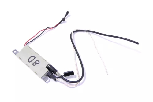 Audi A4 B5 Limousin Antenne 8D5035225D original Verstärker Antennenverstärker (147754)