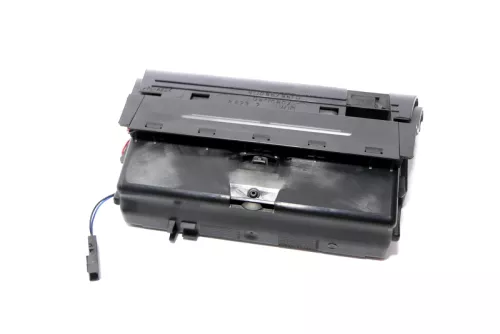 Audi A4 B5 Facelift Aschenbecher vorne 8D0857951G/J/K / H Facelift (147756)