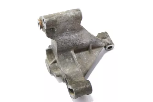 VW Golf Halter Konsole Lichtmaschine Servopumpe Träger 028145531C (147775)