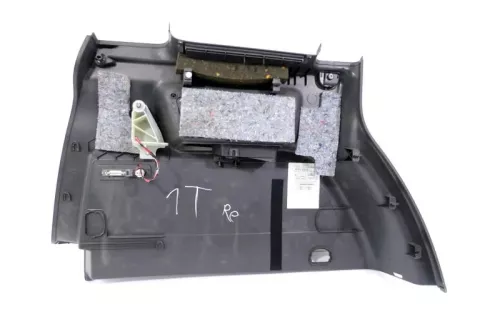 VW Touran Seitenverkleidung Verkleidung Kofferraum hinten rechts Abdeckung anthr (147800)