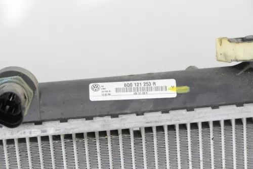 VW Polo 9N Ibiza Wasserkühler Kühler für Kühlmittel (147855)