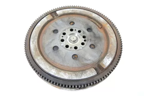 Audi A6 4B A4 Schwungrad Kupplung Zweimassenschwungrad 2,5 TDI BDG BDH AYM BFC (147870)