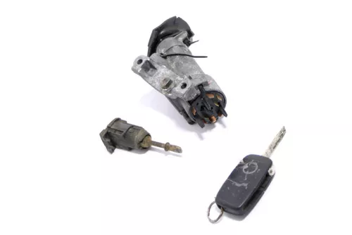 VW Passat 3B Schloßsystem 1x Türschloß 1x Schlüssel Schloß Tür Zündschloß (147924)