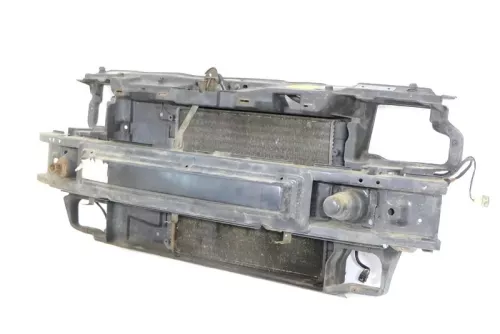 VW Polo 6N Schloßträger Halter mit Kühler Lüfter Träger Pralldämpfer (147953)