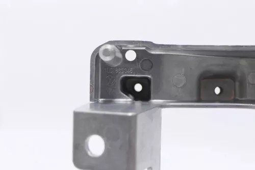 VW Touareg 7L Träger für Mitteltunnel Tunnel Mittelkonsole 7L0863345 Halter (147985)