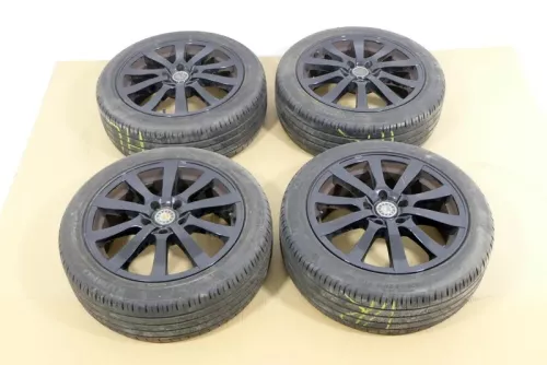 Audi A3 Q3 Alufelgen 225/45 ZR17 91W 7j x17 Zoll ET46 Reifen KBA 47637 RP4 (148214)