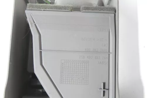 Audi A6 4B Mitteltunnel hinten Verkleidung um Handbremse grau swing Lüftungsdüse (148267)