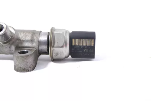 Golf Einspritzleiste Druckregelventil 1,6 TDI 04L130089G Raildruck DFSB (148461)