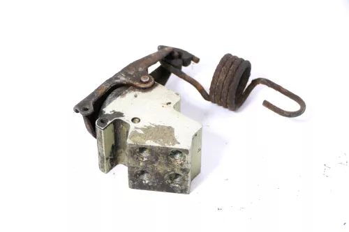 VW Passat Golf 1 2 Jetta Bremskraftregler Bremskraftminderer 357612151 (148592)