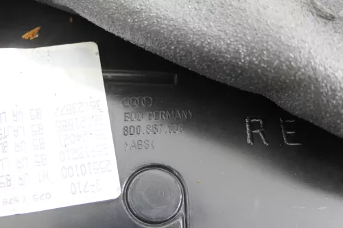 1x Audi A4 B5 Türverkleidung Verkleidung Tür vorne rechts (148610)