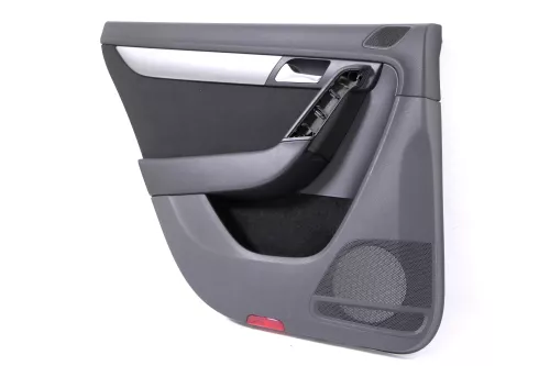 1x Passat 3C B7 Kombi Türverkleidung Verkleidung Tür hinten links schwarz (148813)