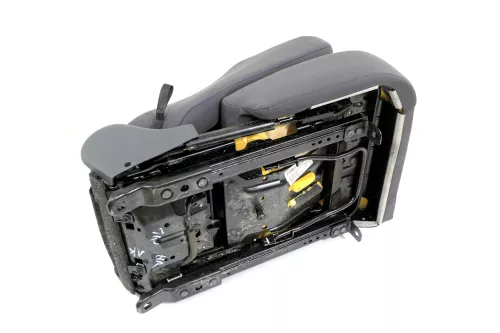 VW Golf 5M Plus Sitz Sitze Rückbank Rücksitzbank Lehne hinten rechts united Goal (148835)