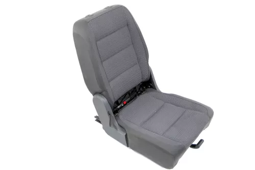 VW Touran Sitz hinten rechts (hinter Beifahrersitz) Rücksitz anthrazit Isofix (148868)