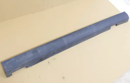 Altea 5P Blende Holm links unten Schweller Unterholmverkleidung schwarz (148908)