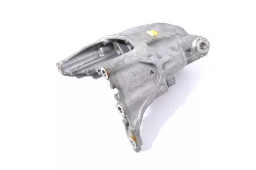 Crafter MAN TGE 7C Motorhalter Stütze 04L199307A Motorlager Motorstütze links (148979)