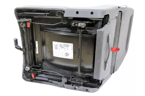 Touran Sitz hinten rechts (hinterm Beifahrersitz) Rücksitz hinten Isofix United (149045)