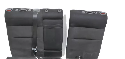 VW Passat 3B 3BG Kombi Variant Sitz Rückbank Rücksitzbank 3 Punkt Gurt Sport