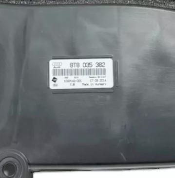 Audi A5 A4 B8 8K Box Lautsprecher 8T8035382 Tiefton hinten Kofferraum (149292)