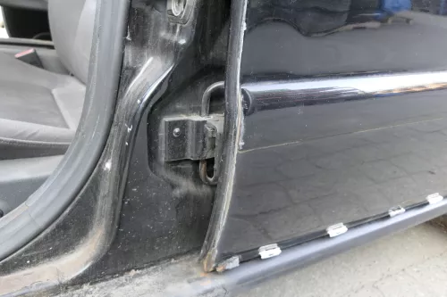 Audi A4 B5 Tür nur Türblatt hinten links schwarz LY9B brilliantschwarz Facelift (150185)