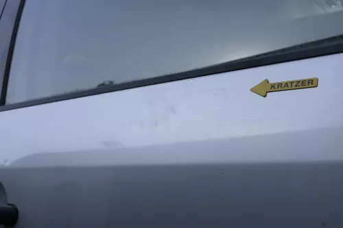 VW Touran 1T 1T3 Tür vorne rechts Beifahrertür grau silber LA7W reflexsilber II (150290)