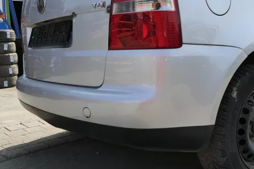 VW Touran 1T Stoßstange hinten Heckstoßstange Stoßfänger silber grau LA7W metl (150300)