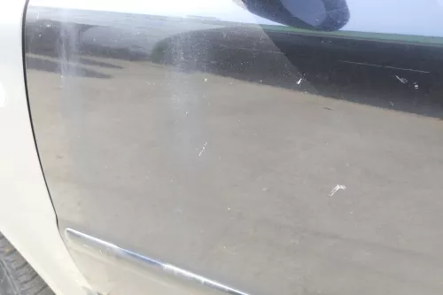 VW Passat 3B 3BG Kombi + Limo Tür vorne links Fahrertür schwarz LC9Z lack (150317)