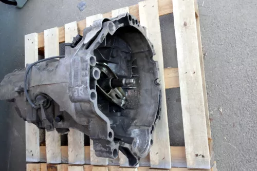 VW Passat 3B 3BG A4 B5 Motor 1,9 TDI 74kw / 81kw 110PS Getriebe EEN / GFL 5 Gang (150330)