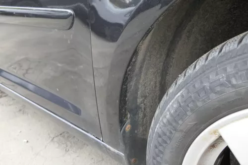 VW Touran 1T Kotflügel vorne rechts schwarz LC9Z metall 1T0821022A ca.2003-2006 (150683)