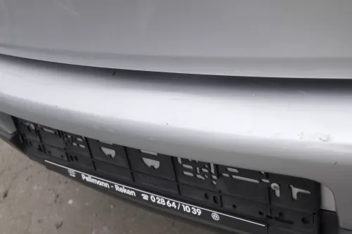 VW Golf 5 1K Limousine Stoßstange hinten Heckstoßstange silber grau LA7W silb (150953)