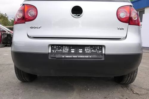 VW Golf 5 1K Limousine Stoßstange hinten Heckstoßstange silber grau LA7W silb