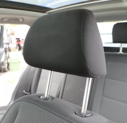 1x Golf 5 1K Jetta Kombi Kopfstützen Kopfstütze vorne rechts links anthrazit (151249)