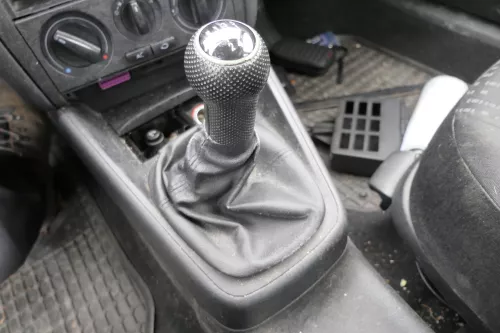 VW Golf 4 Bora Schaltknauf Schaltsack Schaltung Schaltknüppel schwarz Benziner 5 (151290)