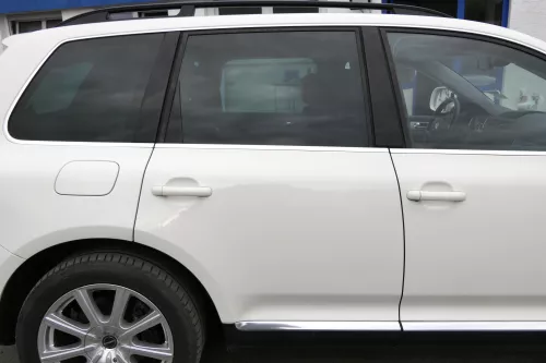 VW Touareg 7L Tür hinten rechts weiß LR9A