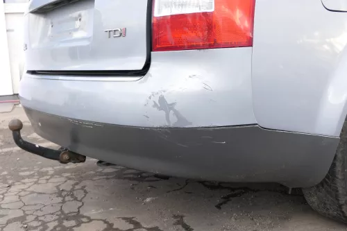 Audi A4 8E B6 Kombi Avant Stoßstange hinten mit Spoiler blau türkis LY7R (151382)