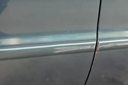 Audi A4 B5 Tür nur Türblatt vorn rechts Beifahrertür grün LZ6U Kombi Limo (151611)