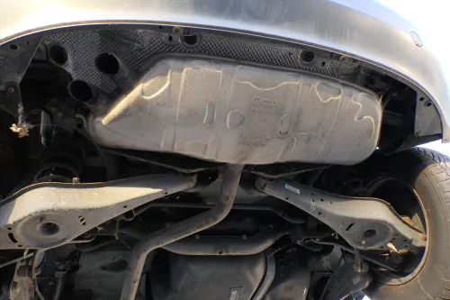 VW Golf 5 1K Plus 5M Auspuff Endschalldämpfer Nachsch 1,9 74kw BKC 77kw BLS