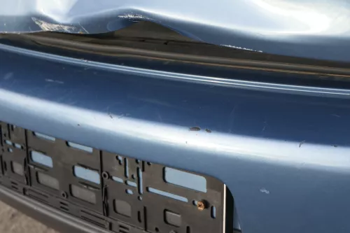 VW Golf 5 1K Limousine Stoßstange hinten Heckstoßstange blau LA5S riverblue (151809)