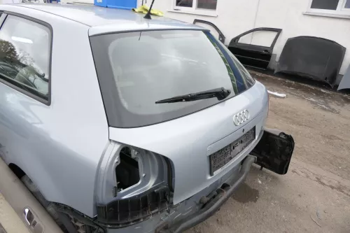 Audi A3 8L Facelift Heckklappe Kofferraumklappe Klappe hinten blau türkis LY7R (151981)