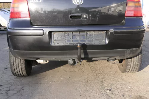 VW Golf 4 Limousine Stoßstange hinten Heckstoßstange Stoßfänger schwarz LC9Z Il