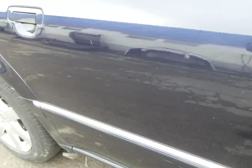 Audi A8 4D Tür Türblatt hinten rechts blau LZ5L mit Rahmen (152159)
