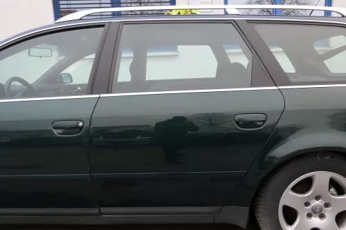 Audi A6 4B C5 Tür Türblatt hinten links grün LZ6H mit Rahmen