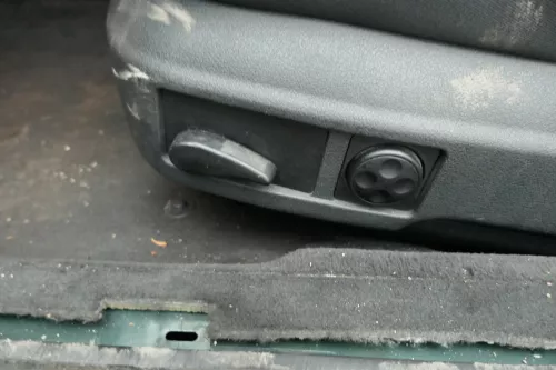 Audi A6 4B C5 Sitz Fahrersitz vorne links elektrisch verstellbar + rechts Q209 (152607)