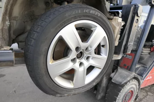 Audi A4 8E A6 4B Alufelgen Felgen 205/55 R16 91H Reifen wechseln 8E0601025BC (152679)