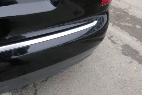 Audi A4 8E B6 Kombi Avant Stoßstange hinten mit Spoiler schwarz LY9B brilliant (152818)