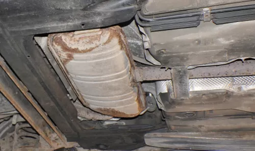 Audi A6 4B Auspuff Mittelschalldämpfer hinten 2,5 TDI 4B0253409BP