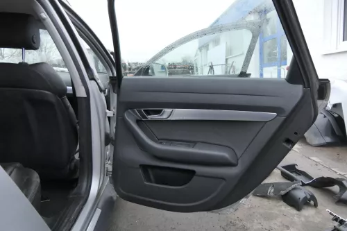 4x Audi A6 4F Türverkleidung Verkleidung Tür vorne hinten Kunst Leder Allroad (152959)